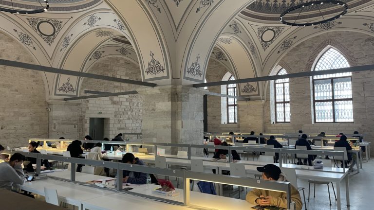 Beyazit State Library: Free Soup & Bone-Shivering Cold